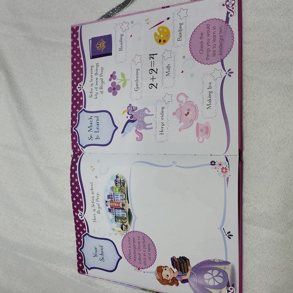 3/$10 / Disney Junior, Sophia all about ME book - Picture 7 of 14